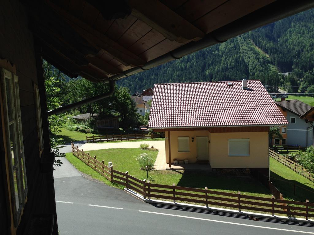 Ferienhaus Pirker Flattach Exteriör bild